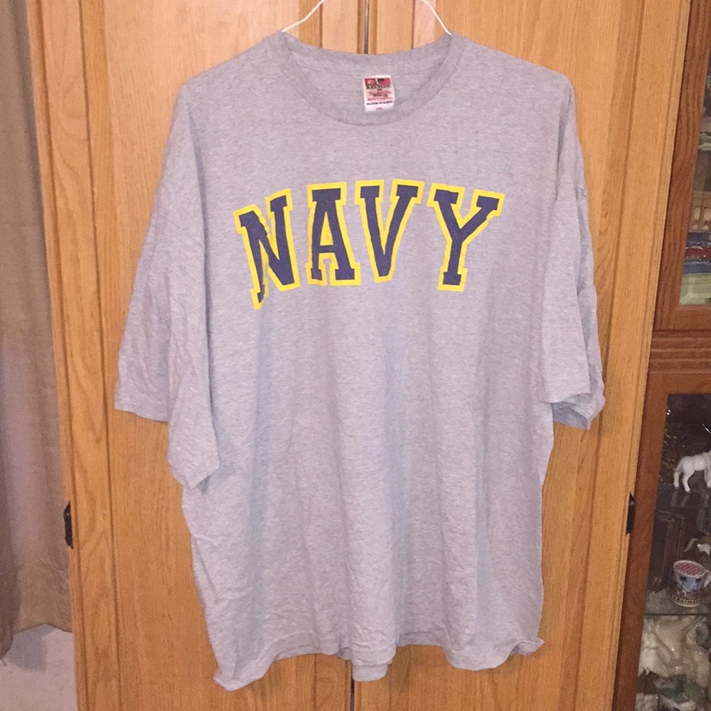Navy logo gray T-shirt